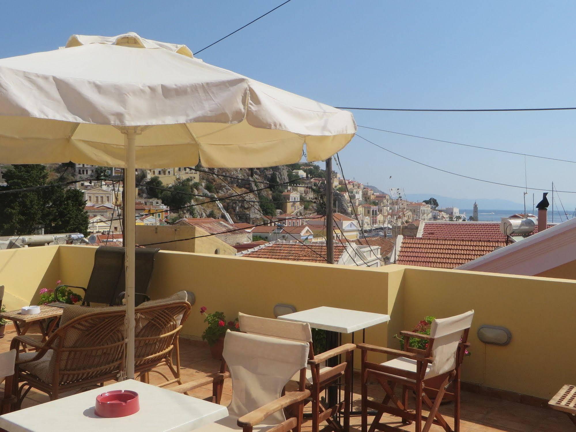 Maravelia'S Rooms Symi Exterior foto